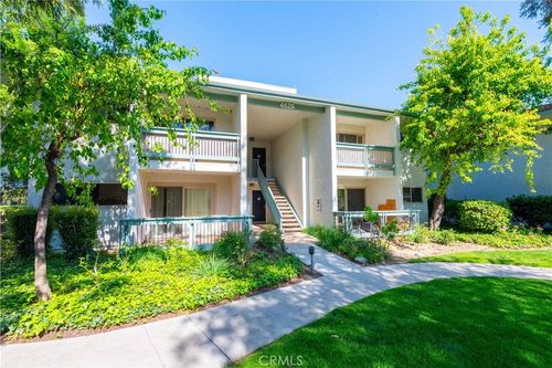 82-4626 Park Granada, Calabasas, CA, 91302 | Card Image