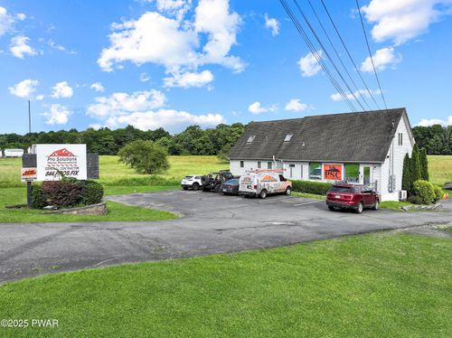 unit-b-578 W Harford St, Milford, PA, 18337-1212 | Card Image