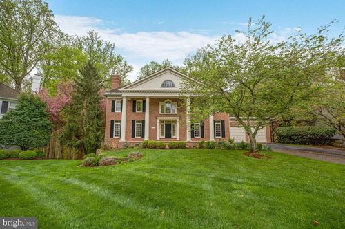 7100 Deer Crossing Ct, BETHESDA, MD, 20817-3921 | Card Image