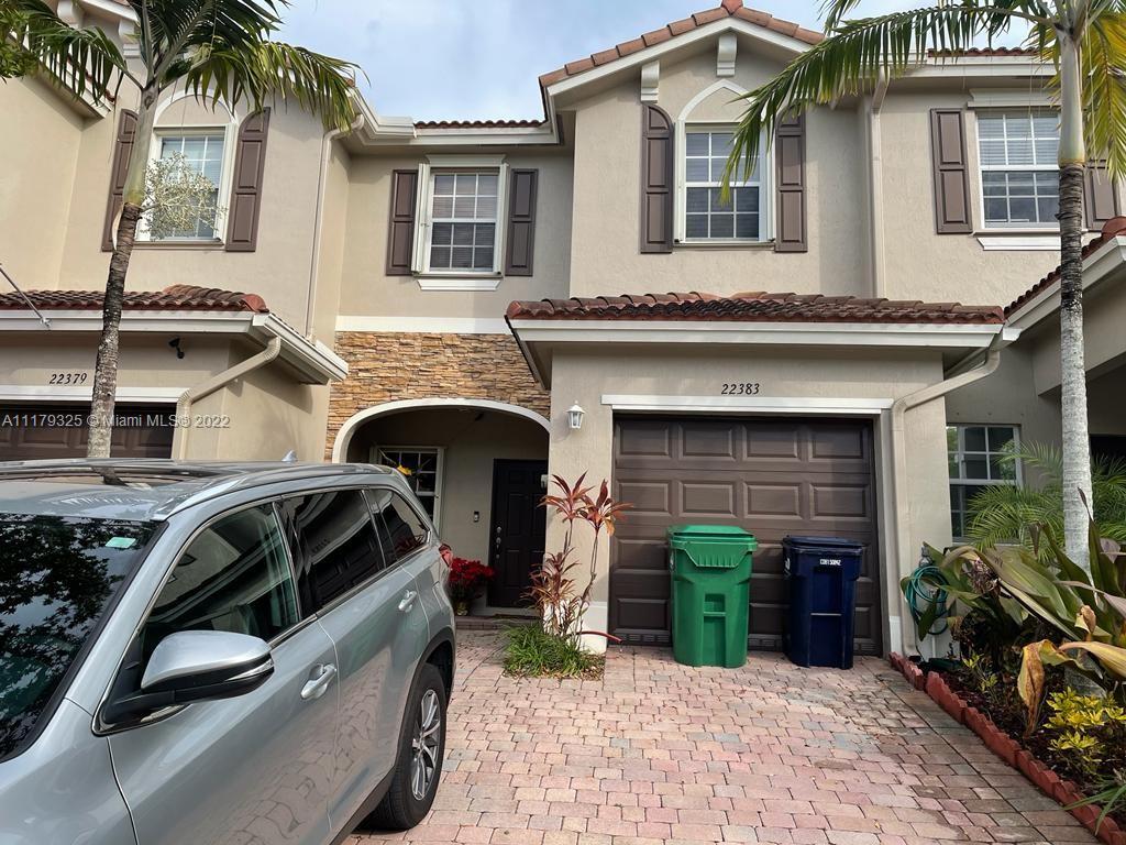 22383 22383 Sw 89th Ave, Sold in Cutler Bay Zoocasa