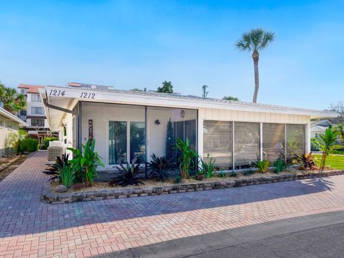 s-01s-1214 Moonmist Cir, SARASOTA, FL, 34242-3125 | Card Image
