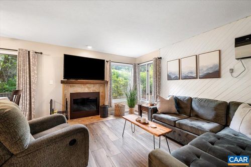 2229 Tanners Rdg, WINTERGREEN RESORT, VA, 22967-8246 | Card Image