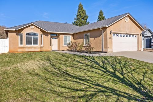 2354 Suzette Ave, Redding, CA, 96002-2844 | Card Image