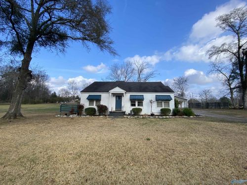 1404 Sparkman St Nw, Hartselle, AL, 35640-4534 | Card Image