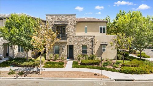 220 Follyhatch, Irvine, CA, 92618 | Card Image