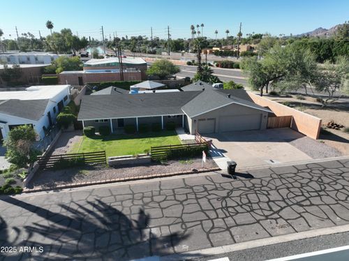 3704 N Kachina Ln, Scottsdale, AZ, 85251-5158 | Card Image