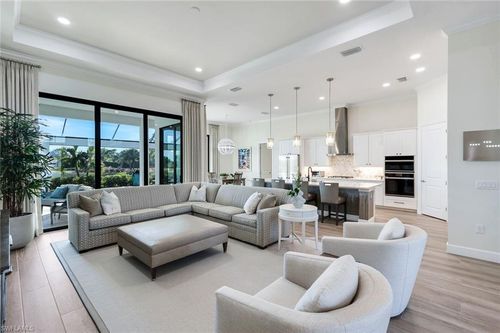 3126 Heather Glen Ct, NAPLES, FL, 34114-9800 | Card Image
