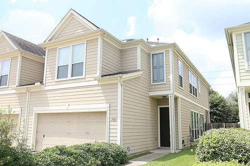 2926 Hebert Trail Dr, Houston, TX, 77082-1282 | Card Image