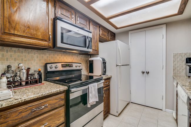 1028 Signal Ridge Pl, Condo with 3 bedrooms, 2 bathrooms and null parking in Rockwall TX | Image 8