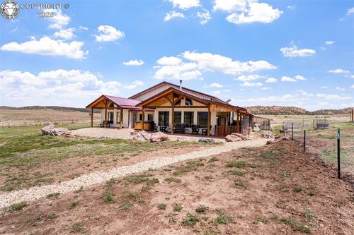 1800 Oak Grove Cir, Westcliffe, CO, 81252-9280 | Card Image