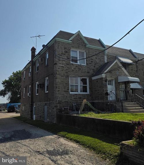 2711 Unruh Ave, Philadelphia, PA, 19149-2419 | Card Image