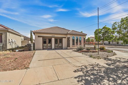13470 Everingham St, El Paso, TX, 79928-6603 | Card Image