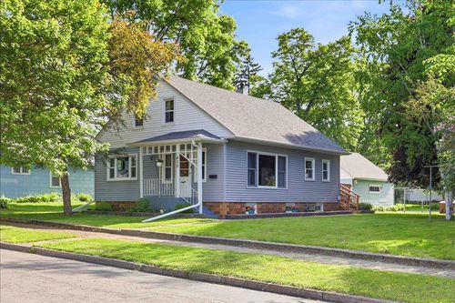 430 Morrison St, Mora, MN, 55051-1535 | Card Image