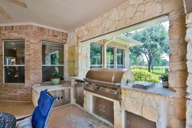 7826 Camden Hollow Ln, House other with 5 bedrooms, 5 bathrooms and 3 parking in Humble TX | Image 39