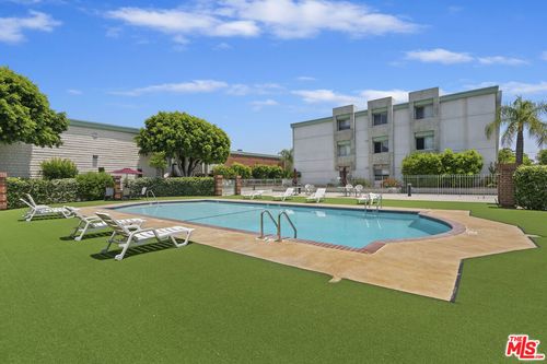 unit-k4-5301 Balboa Blvd, Encino, CA, 91316-2708 | Card Image