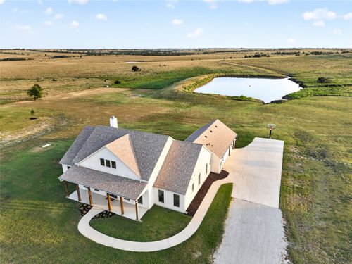 10978 Gregory Rd, Sanger, TX, 76266-2100 | Card Image
