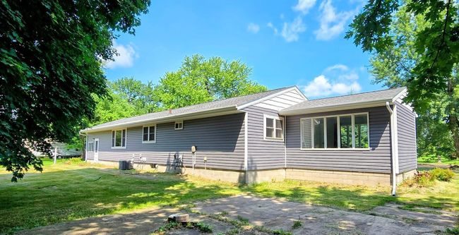 229 E Oak St, House other with 3 bedrooms, 2 bathrooms and null parking in Tyler MN | Image 38