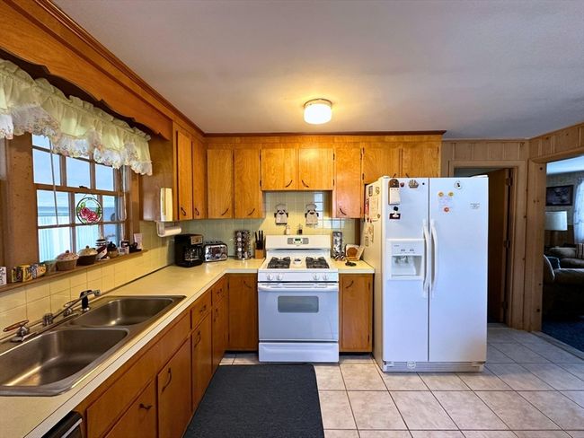 16 Cornell Dr, House other with 4 bedrooms, 2 bathrooms and 2 parking in Dennis Port MA | Image 5