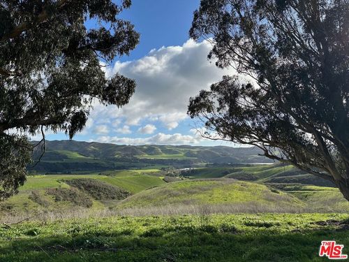 4695 Sweeney Rd, Lompoc, CA, 93436 | Card Image