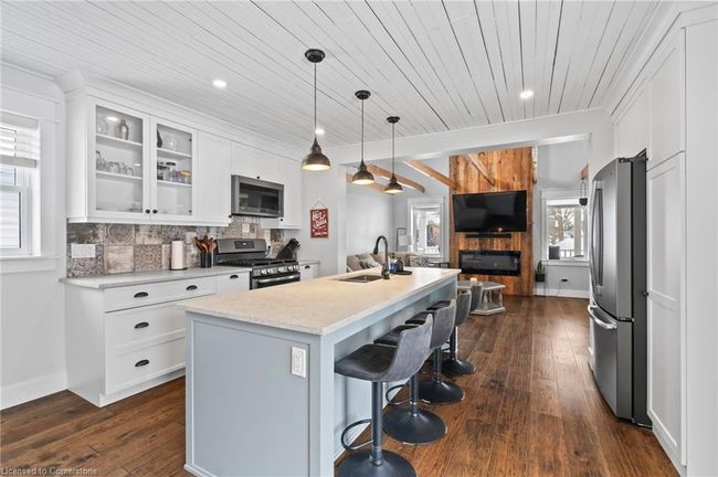 210 King St E, House other with 3 bedrooms, 2 bathrooms and 2 parking in Atwood ON | Image 15