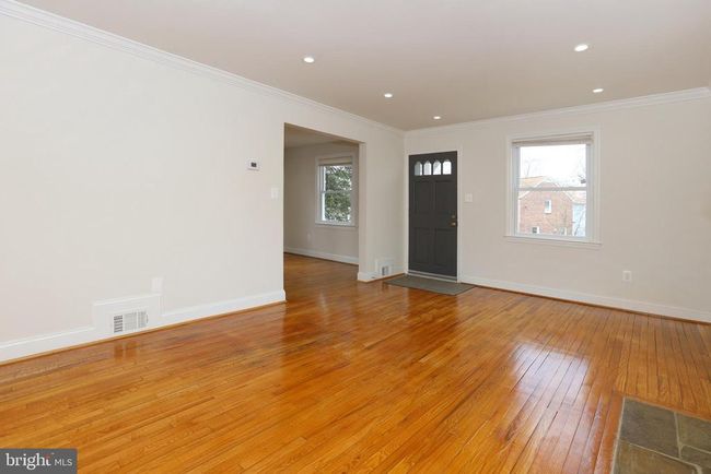 5432 23 Rd St N, House other with 3 bedrooms, 2 bathrooms and null parking in ARLINGTON VA | Image 7