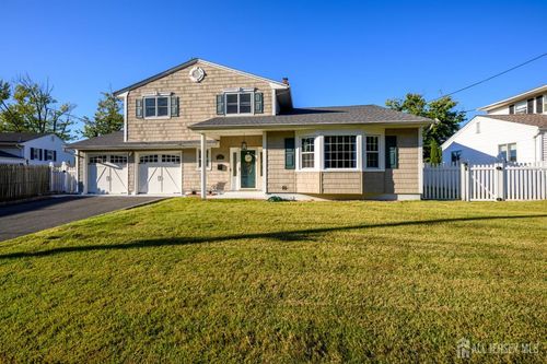 41 Wilson Dr, Fords, NJ, 08863-1518 | Card Image