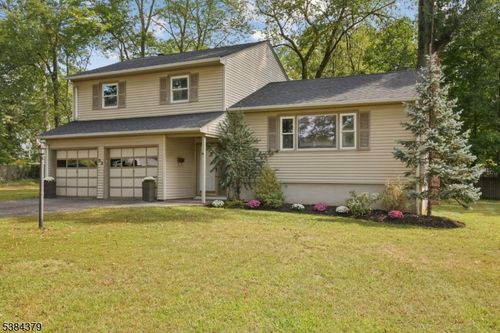 52 Columbia Ave, Berkeley Heights, NJ, 07922-1444 | Card Image