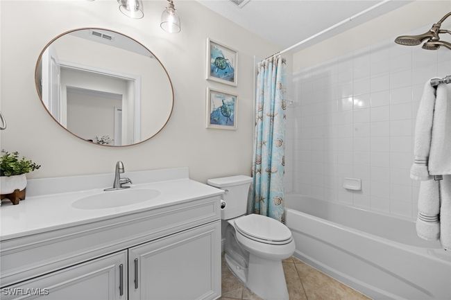 APT-1014 - 8470 Kingbird Loop, Condo with 2 bedrooms, 2 bathrooms and null parking in ESTERO FL | Image 12