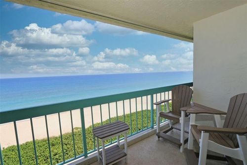 apt-607-9940 S Ocean Dr, Jensen Beach, FL, 34957-2411 | Card Image