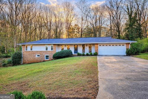 3730 Mill Glen Dr, Douglasville, GA, 30135-2518 | Card Image