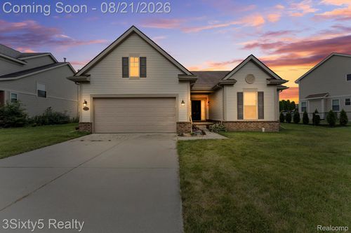 9224 Apple Cider Ln, Newport, MI, 48166-9286 | Card Image