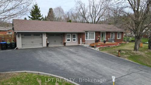 34 Cedar Creek Rd, Midhurst, ON, L9X0P5 | Card Image