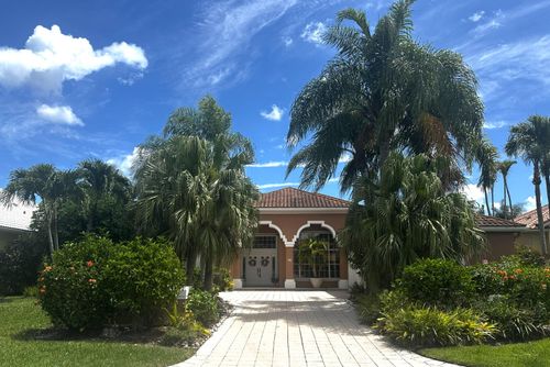 71 Cayman Pl, Palm Beach Gardens, FL, 33418-8099 | Card Image