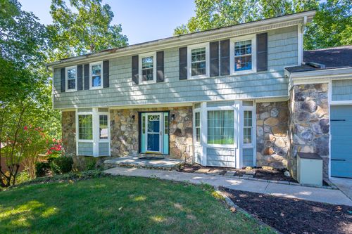 1808 Colonial Shores Dr, Hixson, TN, 37343-3411 | Card Image