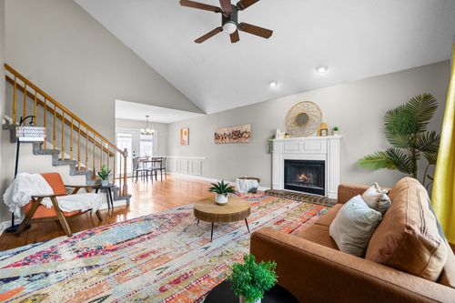 1226 Cobblestone Ln, Clarksville, TN, 37042-5890 | Card Image