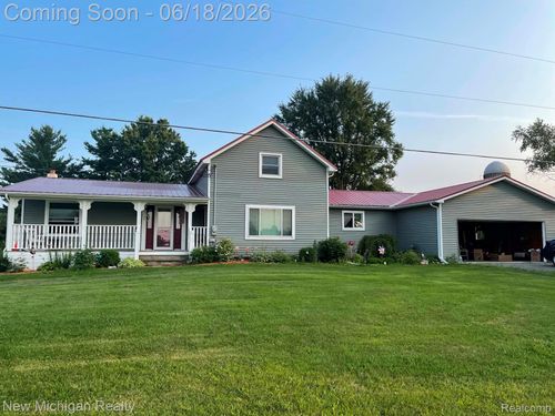 7415 Farrand Rd, Clio, MI, 48420-9470 | Card Image