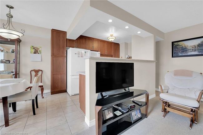 512 - 793 Colborne St, House attached with 3 bedrooms, 1 bathrooms and 2 parking in Brantford ON | Image 14
