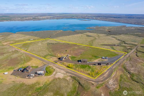 99115-169 Banks Lake View Rd, Coulee City, WA, 99115-5104 | Card Image