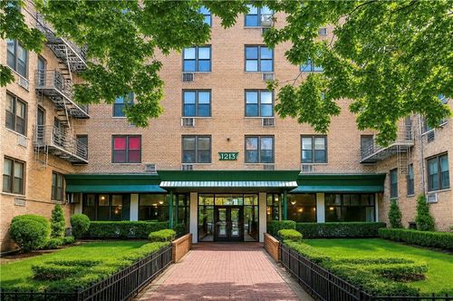 a24-1213 Avenue Z, Brooklyn, NY, 11235-4365 | Card Image