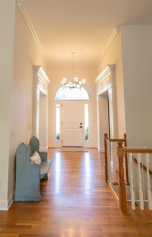 Front hall looking back toward front door. | Image 17