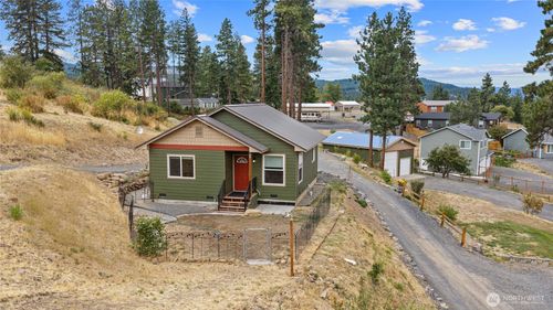 381 Twin Lakes Road, Cle Elum, WA, 98922 | Card Image