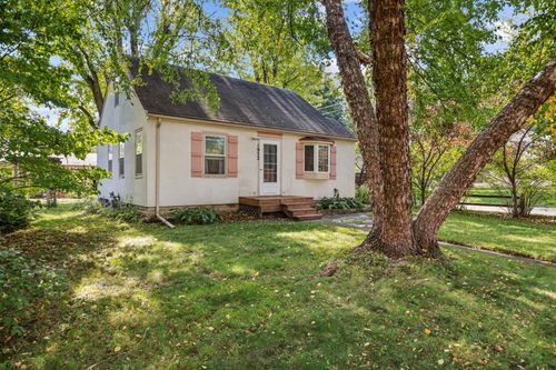 1932 Glenpaul Ave, Arden Hills, MN, 55112-7919 | Card Image