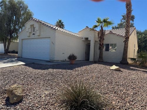 3621 Covewick Dr, North Las Vegas, NV, 89032-3145 | Card Image