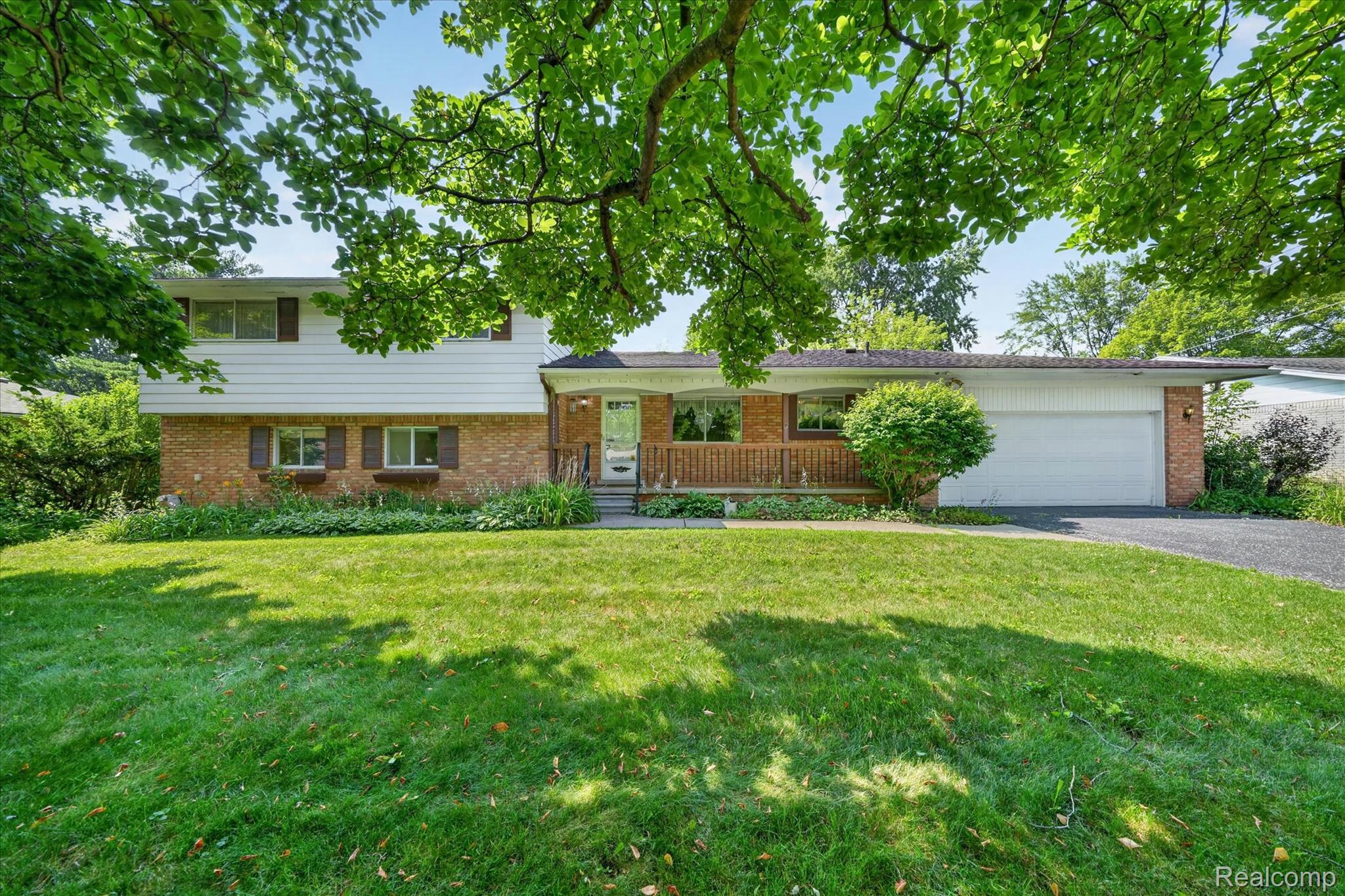 Residential in Farmington Hills 4