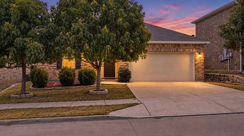 5401 Stone Meadow Lane, Fort Worth, TX, 76179 | Card Image