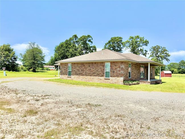 1219 Nw 3 Rd Cir, House other with 3 bedrooms, 2 bathrooms and null parking in Stigler OK | Image 26