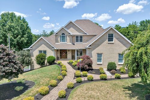 134 Stoneybrook Rd, Roanoke, VA, 24019-8582 | Card Image
