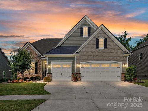 2972 Arches Bluff Cir, Lancaster, SC, 29720-0090 | Card Image
