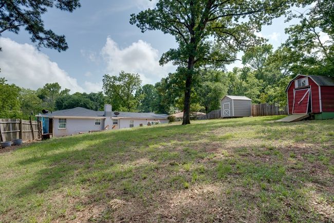 207 Inwood Dr, Home with 4 bedrooms, 3 bathrooms and 2 parking in Palestine TX | Image 34