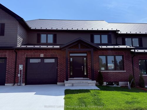 unit-2-8 Golf Links Rd, Kincardine, ON, N2Z | Card Image